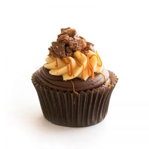 Piece-of-cake-Caramel-Chunk-Cupcake