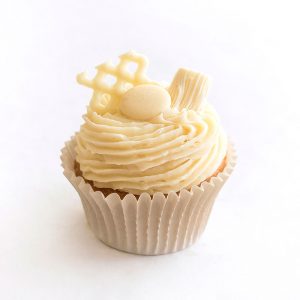 Piece-of-cake-Chocoholic-White-Cupcake