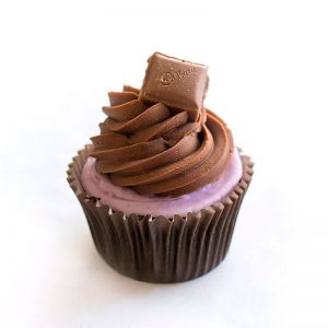 Piece-of-cake-Dairy-Milk-Cupcake