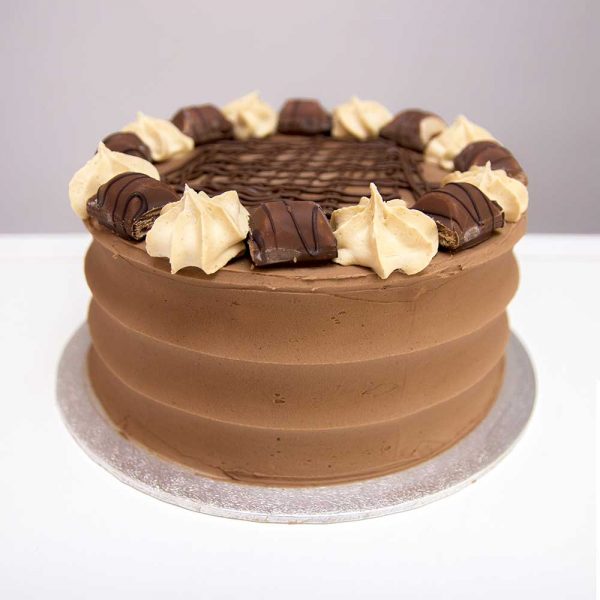 Kinder Bueno Cake