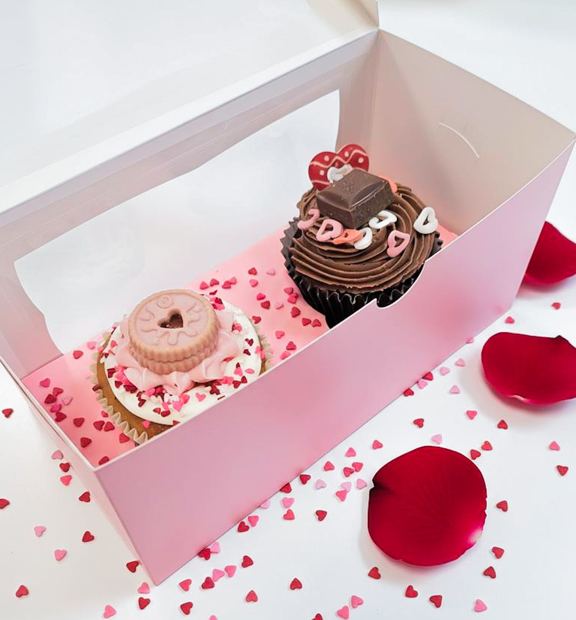 Valentine's Mixed Box of 2 Cupcakes
